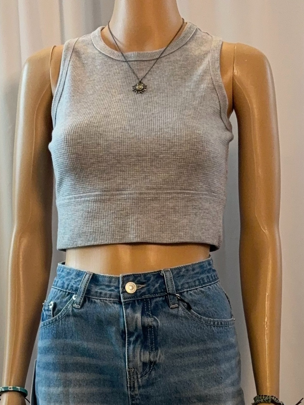 SO "The Cozy Tank" Waffle Knit Cropped Tank — Heather Grey — Size Small